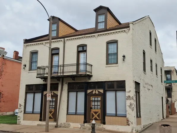 2701-2703 Chippewa St #2701, Saint Louis, MO 63118