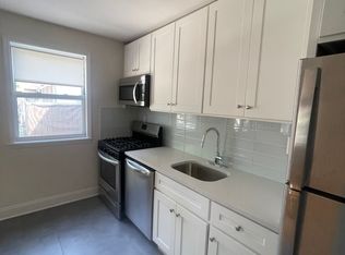 6793 223rd Pl #B, Oakland Gardens, NY 11364