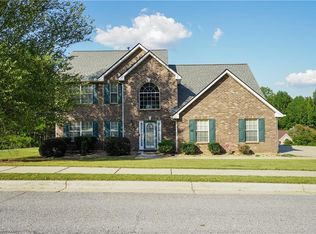 4662 Derby Loop, Fairburn, GA 30213
