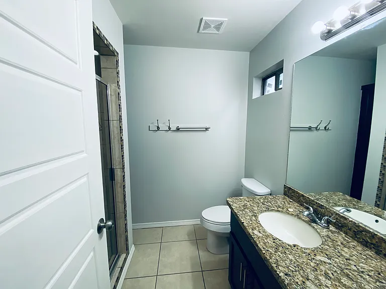 407 Baltic Ave #4 — Photo 17