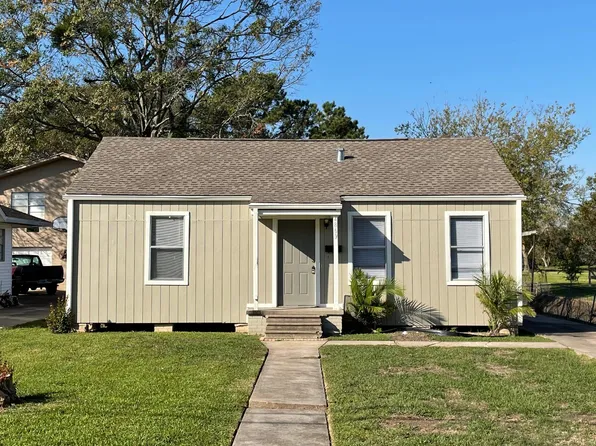4869 Harrison Ave, Groves, TX 77619