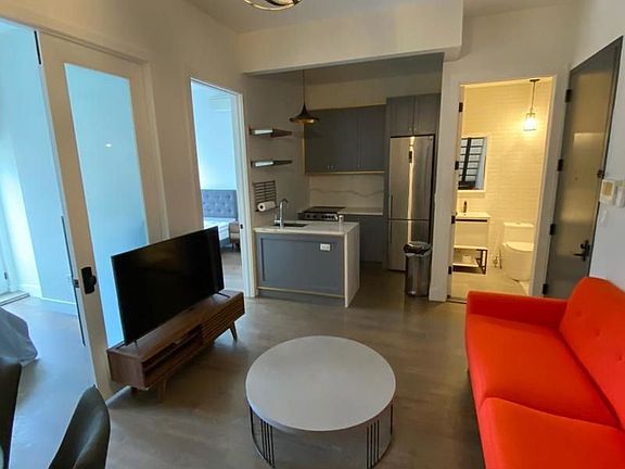 2nd image of 295 Montgomery St APT 4R