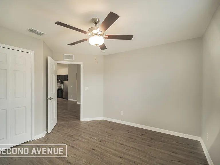 1150 NW 19th Pl — Photo 13