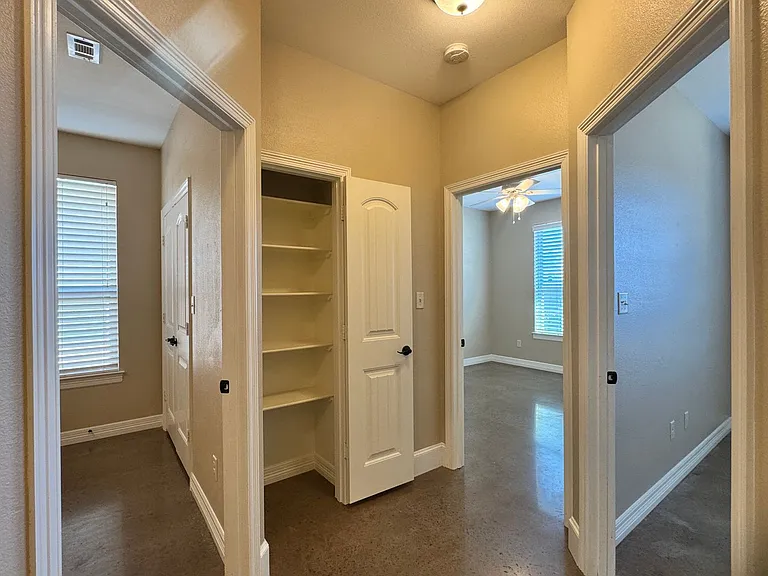 7357 Flat Rock Ln — Photo 14