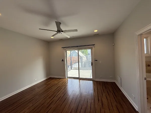 2153 W Belmont Ave #2 — Photo 8