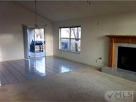 3rd image of 10401 Valle Fertil Dr