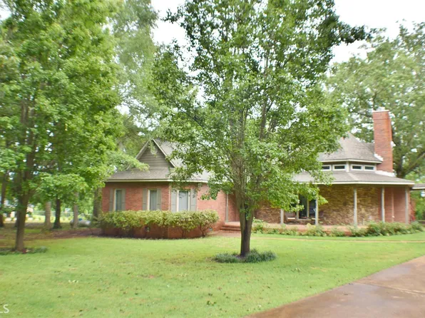 806 Lick Skillet Rd, Hamilton, GA 31811