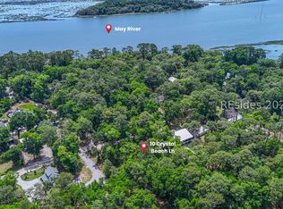 10 Crystal Beach Ln, Bluffton, SC 29910
