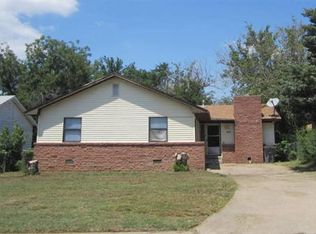 2307 NW Lindy Ave, Lawton, OK 73505