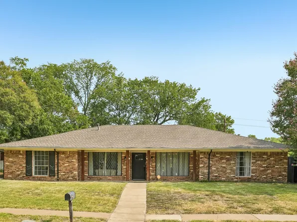 2305 Merrimac Dr, Plano, TX 75075