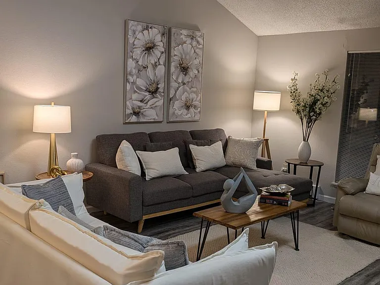 19115 Ballinger Way NE #203 — Photo 12
