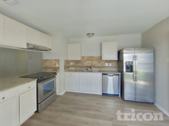 4th image of 4900 Nuthatch St