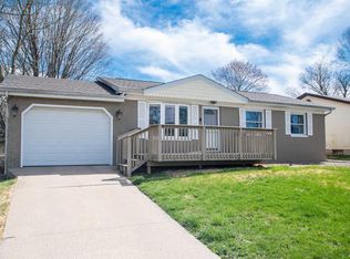 238 Briargate Rd, Washington, IL 61571