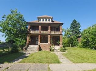 1453 Harding St, Detroit, MI 48214