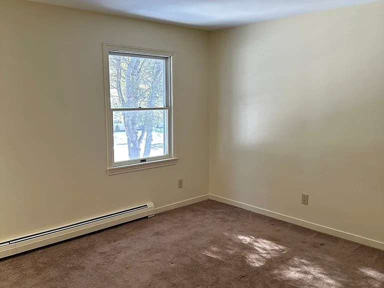 18 River City Dr #B — Photo 6