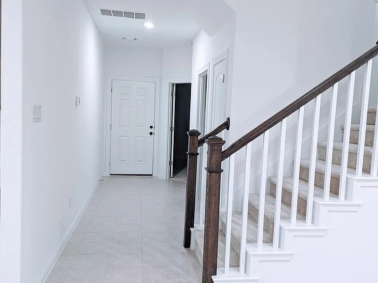 221 Sand Lily Ln — Photo 30