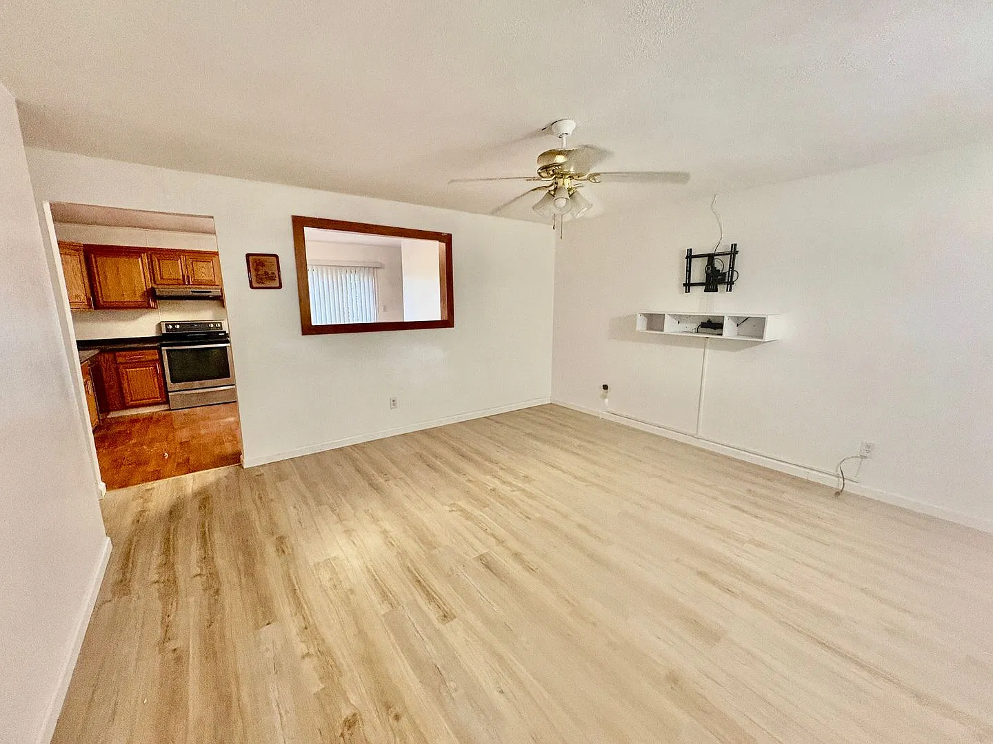 2 Sunnydays Court | Saint Charles 63303 — Photo 2