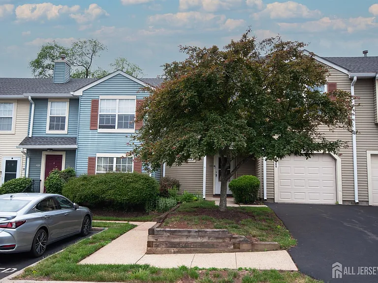 294 Michael J Smith Ct — Photo 4