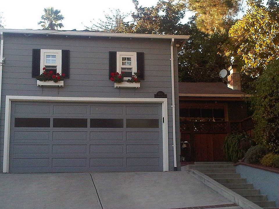 2nd image of 802 Covington Rd
