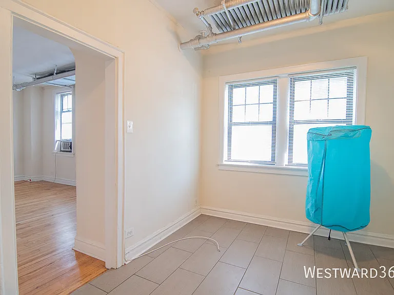 1620 W Farwell Ave #G — Photo 5