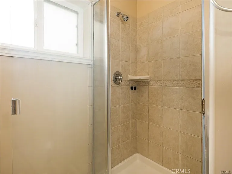 14026 Lemoli Ave — Photo 17