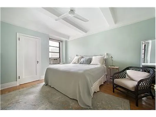 Sold by Douglas Elliman | media 10