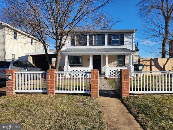 142 Polk Dr, Manassas Park, VA 20111