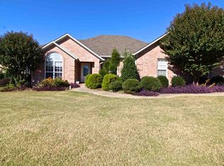 3 Hill Home Dr, Paragould, AR 72450