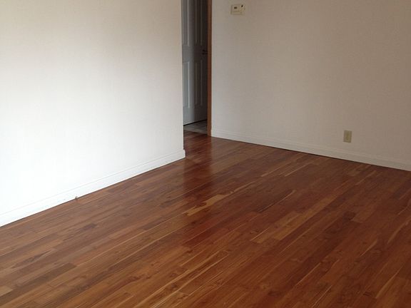 Living room (2)