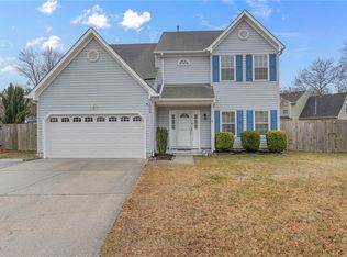1208 Treeland Ter, Chesapeake, VA 23322