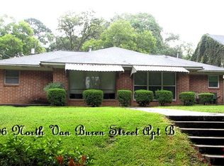 906 N Van Buren St #B, Albany, GA 31701