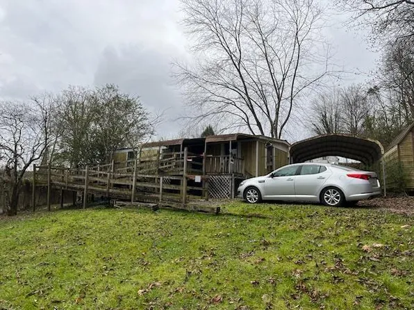 168 Turner Rd, Soddy Daisy, TN 37379