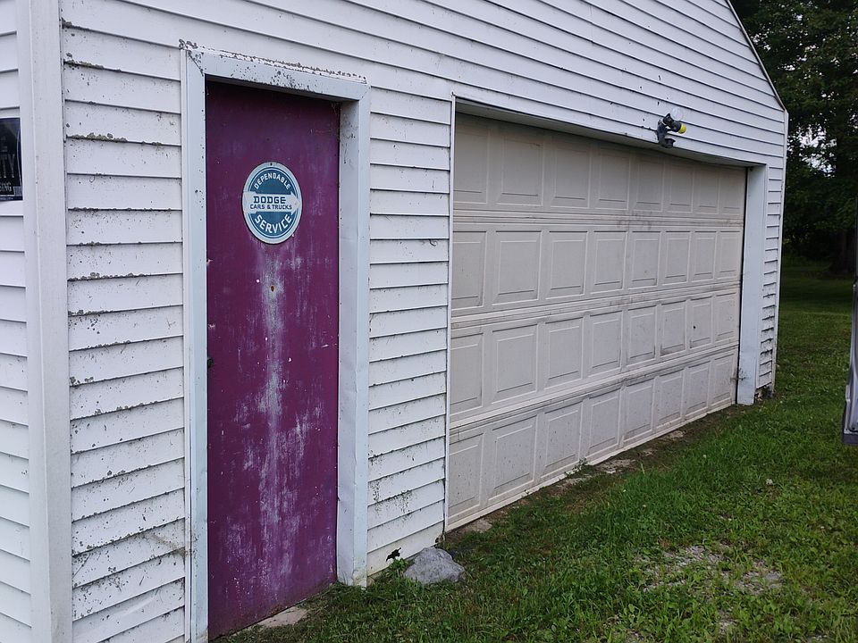 2nd image of 5250 Marion Agosta Rd