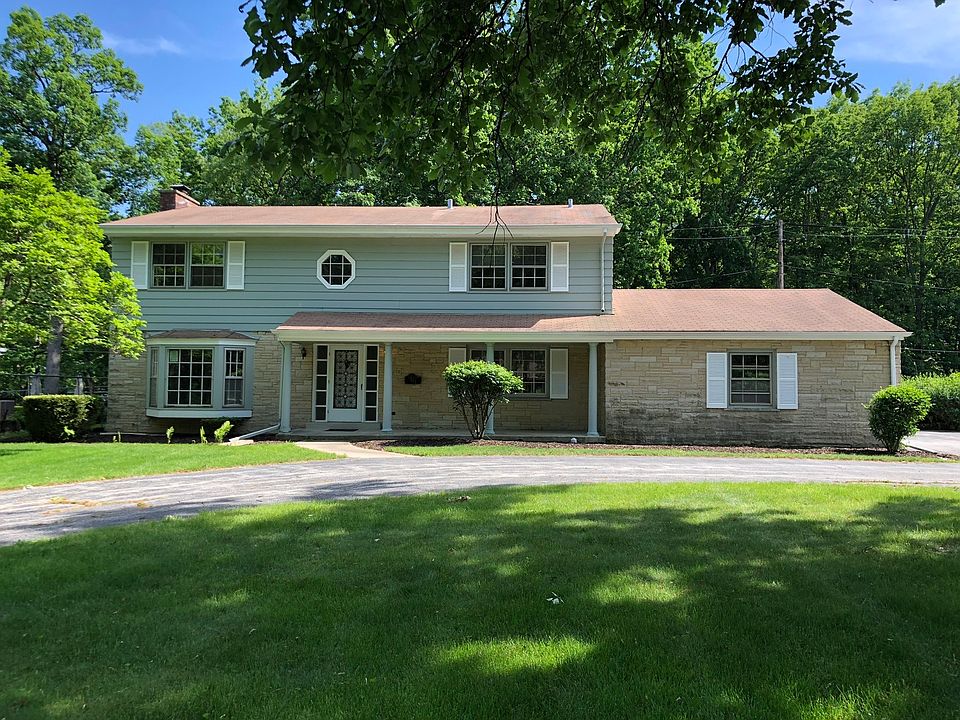 1st image of 20844 Greenwood Dr