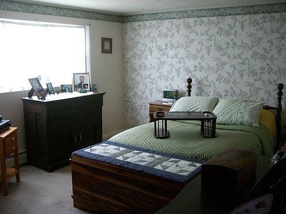 5th image of 440 Lake Front Dr
