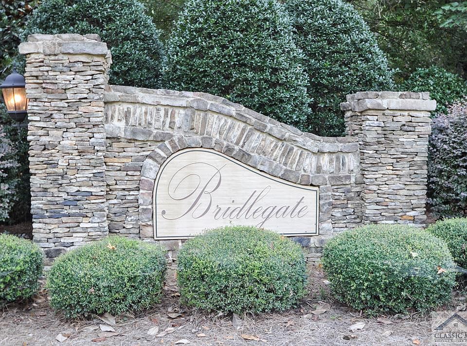 2nd image of 1011 Bridlegate Dr