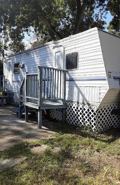 1st image of 28 Oleander Cir