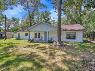 11498 Twin Deer Rd, Conroe, TX 77385