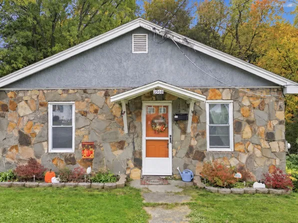 3508 Watson Blvd, Endicott, NY 13760