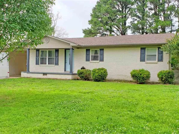 6988 Highway 104 E, Dyersburg, TN 38024