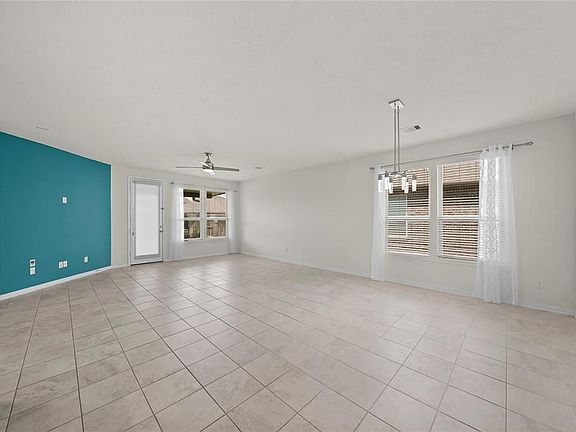 3rd image of 28319 Buffalo Fork Ln #L