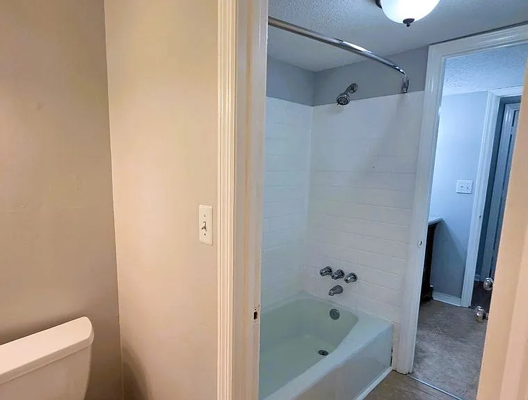 1792G Ebenezer Rd — Photo 10