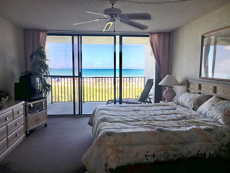 Master Bedroom Ocean Front
