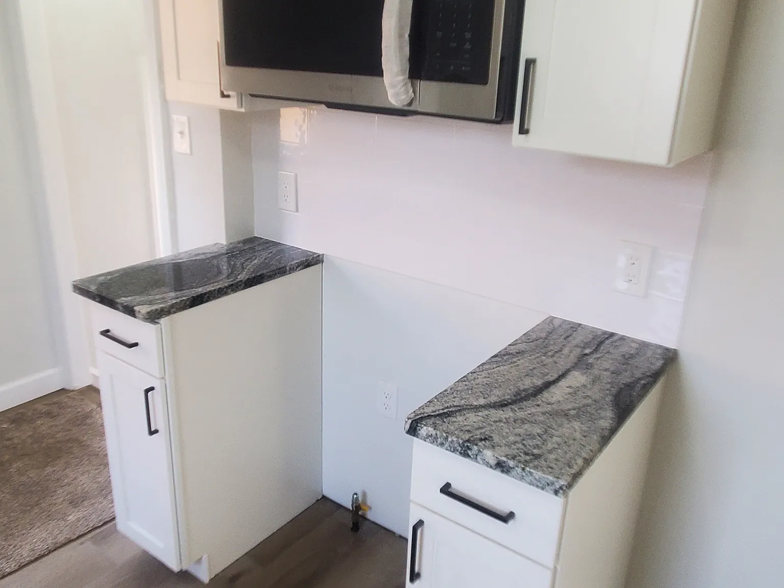 3 bed, 1128 sqft, $1,400 — Photo 4