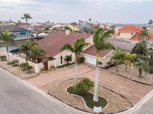 13765 Three Fathoms Bank Dr, Corpus Christi, TX 78418