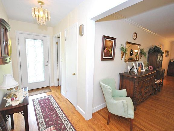 3rd image of 3427 Landon St #12