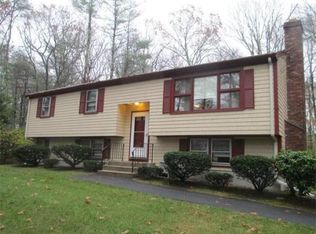271 Plain St, Hanover, MA 02339