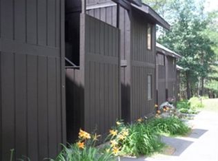 6 Oak Trl, Wisconsin Dells, WI 53965