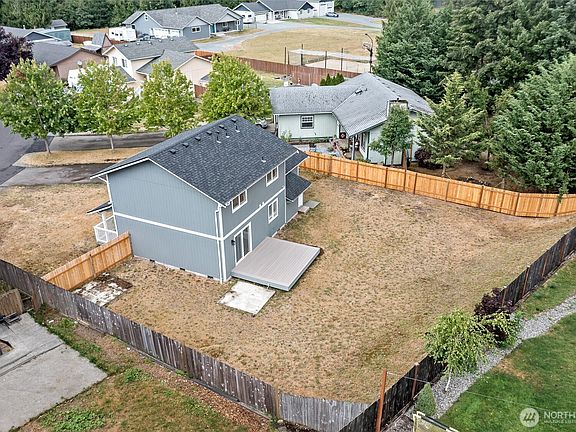 3rd image of 341 Elk Loop