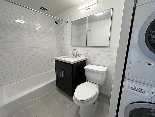 Rented by Tourma Realty LLC | media 21